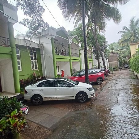 Goa Suites Holiday Home Calangute Exterior foto